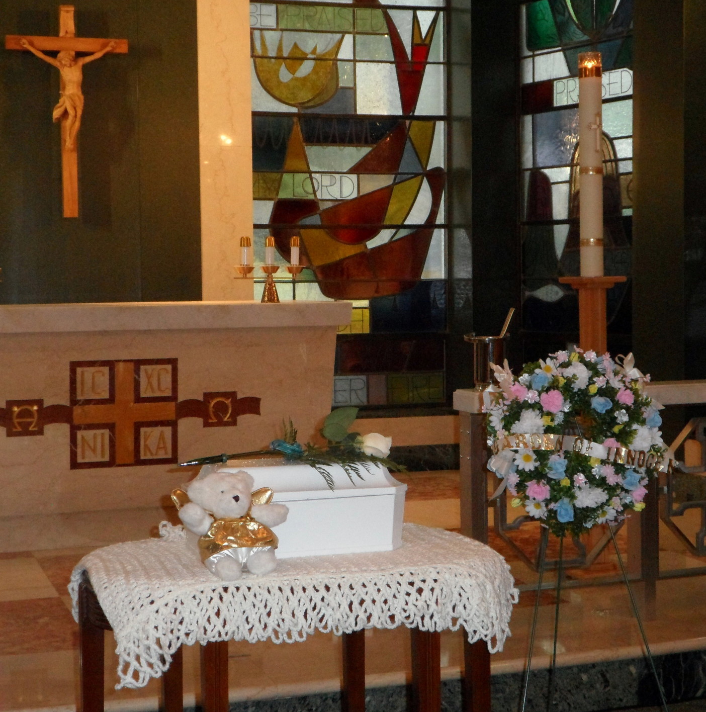 Baby Andrew's casket
